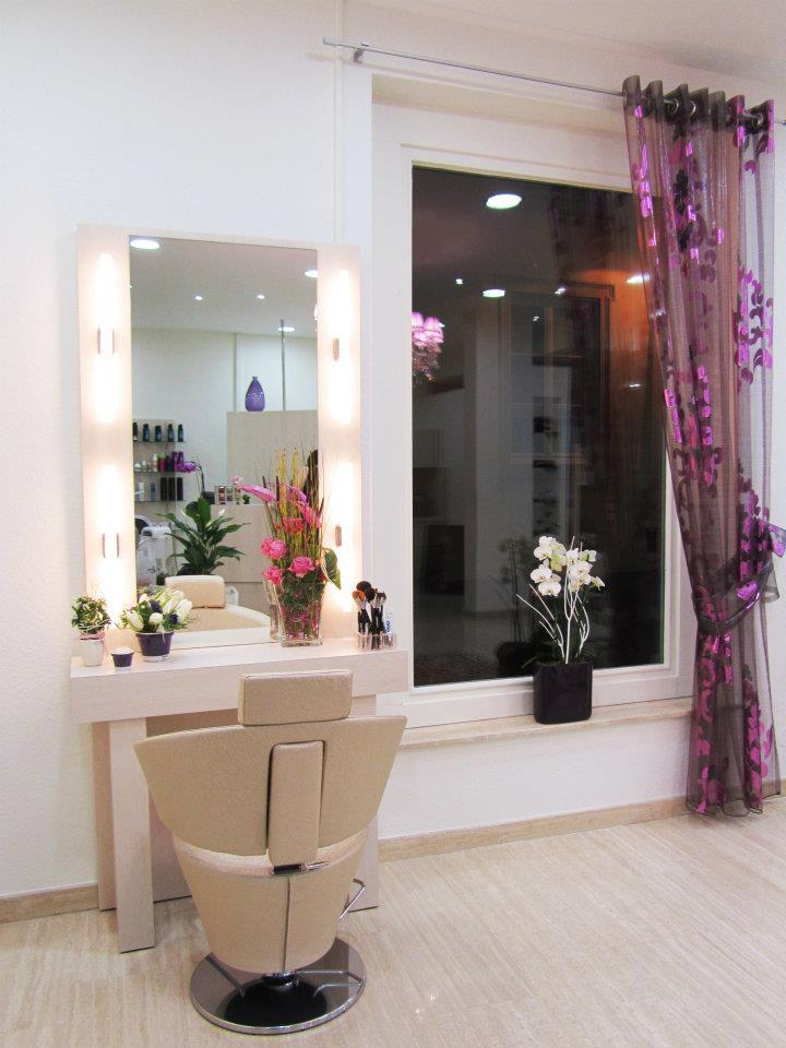 Agencement du salon Lady marmalade (Luxembourg)